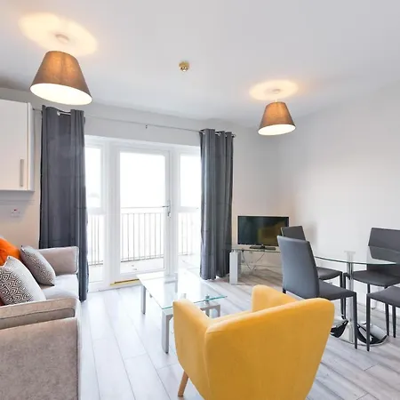 **city Centre**panoramic Views** *